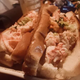 Maine Lobster Roll