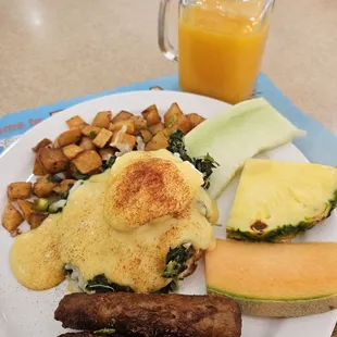 Seniors menu $8.95 spinach cheese benedict (1), sausage links (2), home fries, fresh fruit. Added fresh squeeze orange juice $3.95
