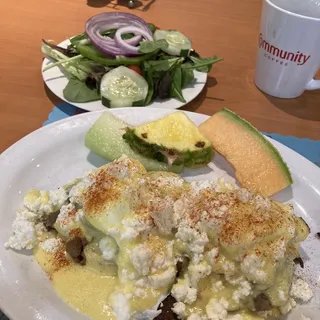 Nico's Greek Gyro Benedict