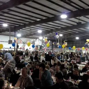 We at the Project Ride Crab Feed in Elk Grove, CA! Hee Haw! Yum!
