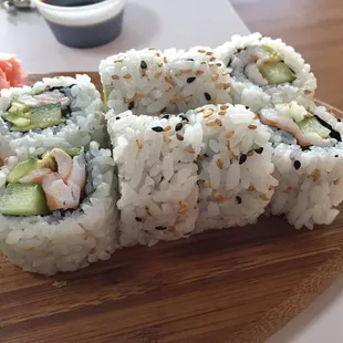 Shrimp California roll