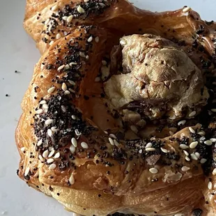 Everything bagel danish