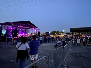 Riverfront Live
