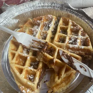 I ask for a fruity waffles with chocolate chips inside and they gave me chocolate only and no fruit's