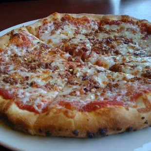 Pancetta Con Garlic Pizza