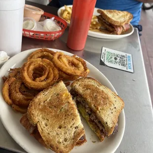 Patty melt with Onion Rings