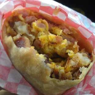 The last of my vreakfast burrito. It was so tasty i forgot to take a pic