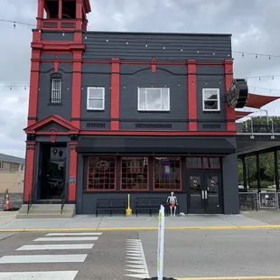 Front view of Proof 124