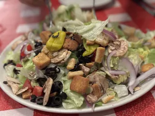 Mama Louisa's Italian Restaurant & Catering