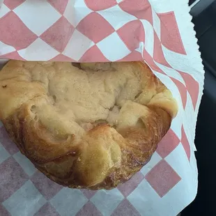 Cheese danish