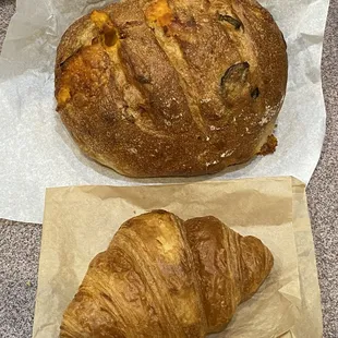 Jalapeño cheddar boule and croissant