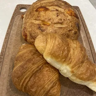 Croissants and jalapeño cheddar loaf are fantastic!