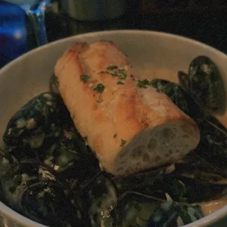 Garlic Wine Mussels