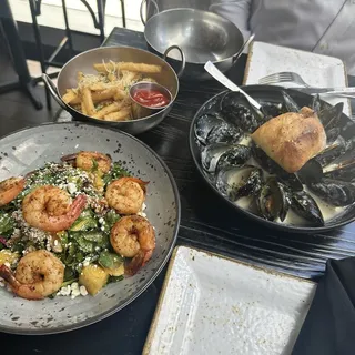 Garlic White Wine Mussels