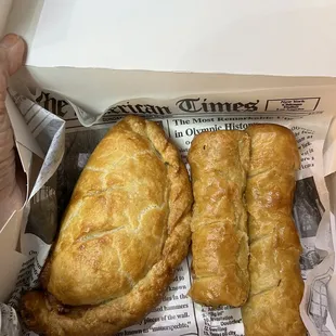 Curry Chicken Pasty &amp; Sausage Rolls - delicious!!! (05/21/23)