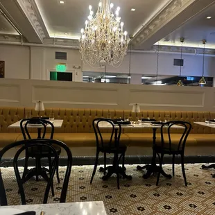 paella, interior