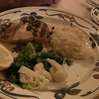 Grilled Salmon Piccata