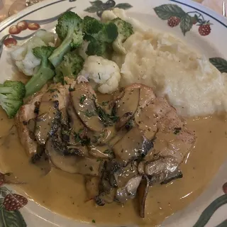 Mary's Free-Range Chicken Breast