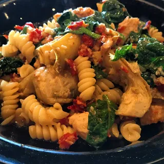 Chicken, Spinach, Artichoke Heart, Sun-Dried Tomato