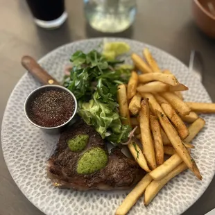Steak Frites lunch special