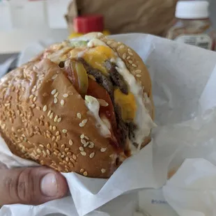 Get the double cheeseburger w/ everything w/ xtra mayo - you will not regret it! Better than "speciality burgers" that cost 2x as much.