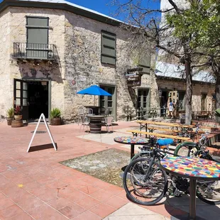 Front of the restaraunt