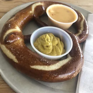 Hot Pretzel