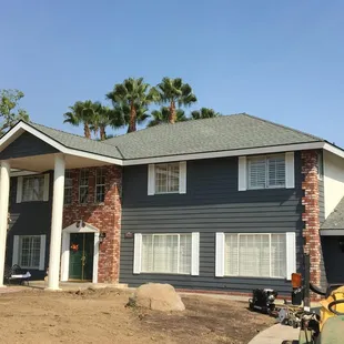 Gaf Titile 24 compliant roofing shingles 
Color - Coastal Slate