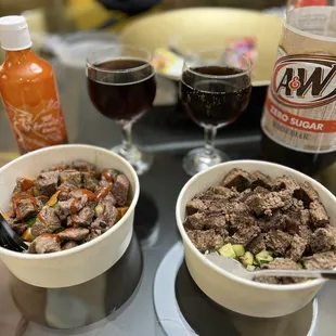 Steak bowl with rice and zucchini