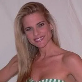 Carrie T.