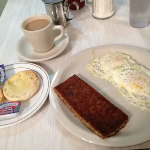 Greasy spoon. Goetta. Love it!