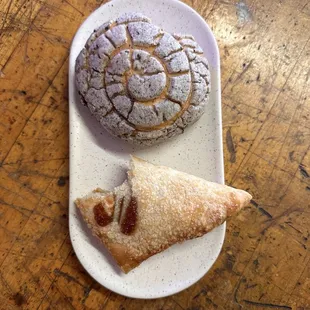 Oreo concha and guava and cream cheese empanada