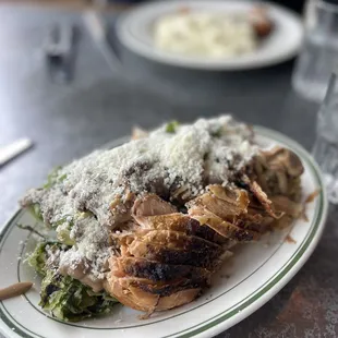 Romaine salad w Roasted Chicken