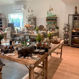 a view of the kitchen and dining area