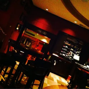 Classic warmth ... soft jazzy blues playing in the background ...