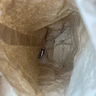 The Shop owner sold me an unsealed vape coil for my nicotine vape ‍