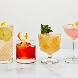 Cocktail Hour (Wednesday - Friday from 4:00pm - 6:00pm)