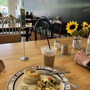 The scrambler and iced Carmel latte in dining area