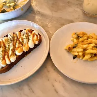 Ricotta honey bread, squash pasta (a little less than half the total portion seen here?