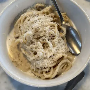 Cacio E Pepe