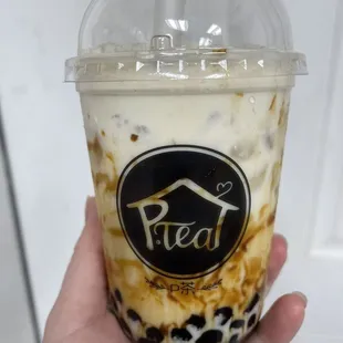 Brown sugar milk bubble