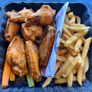 Chicken Wings - Medium and Fries