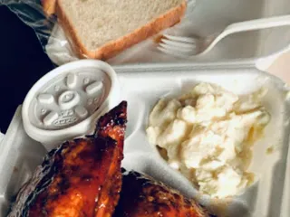 Annie's Kitchen