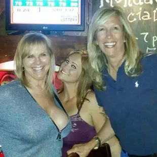 Look its the bartender from the basement. ( allways a great time)