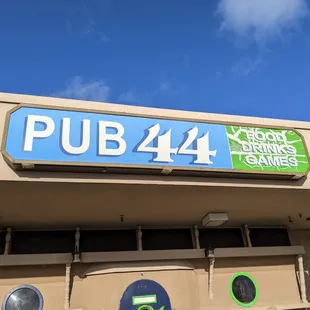 Pub 44