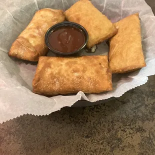$14 for crab Rangoons app comes out to $3.50 per Rangoon...