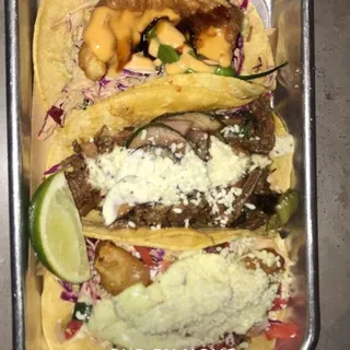 Bang Bang Chicken Taco