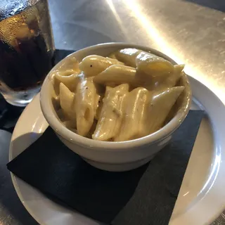 Pimento Mac and Cheese