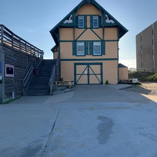 Ocean Bay BLVD Beach Access