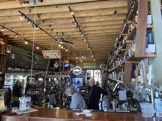 Carriage House Liquors